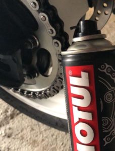 grasso spray motul